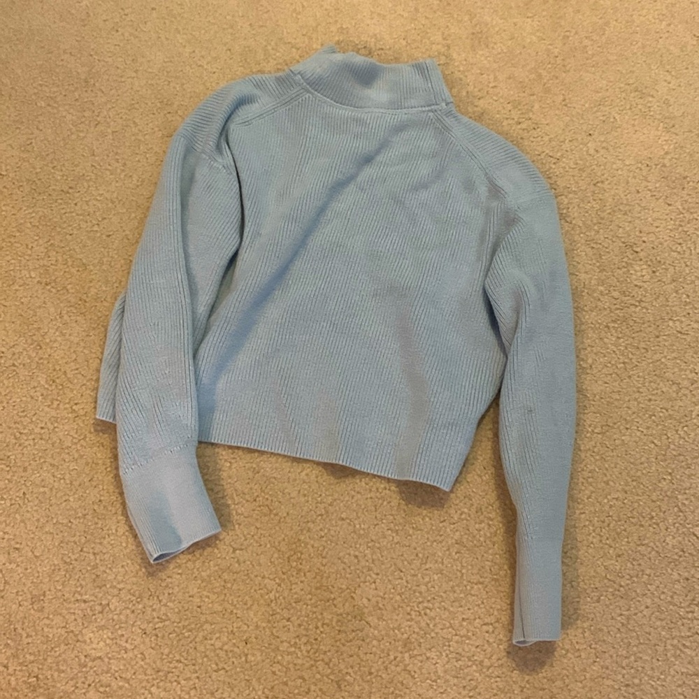 Lululemon Mock Neck Sweater size 4